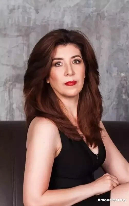 Irina, 50