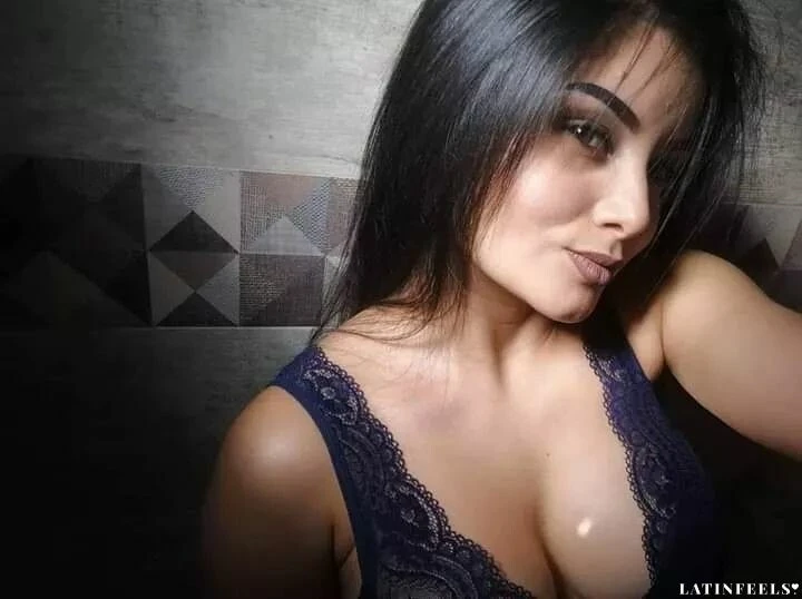 Maria, 27