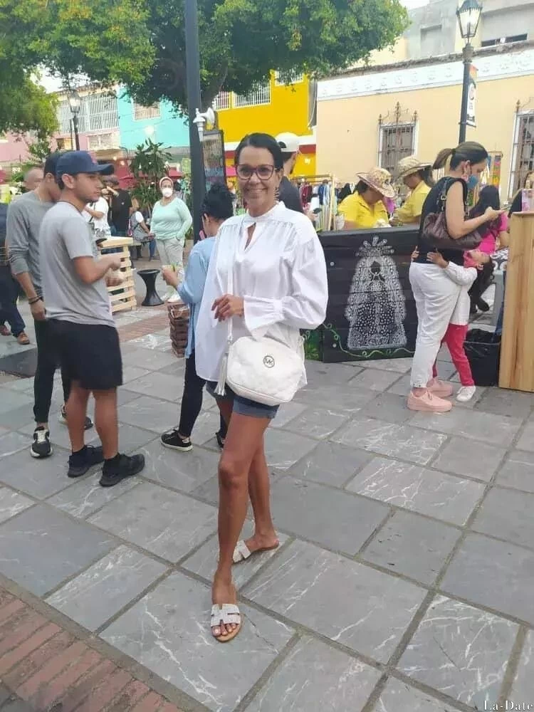 Carolina, 54